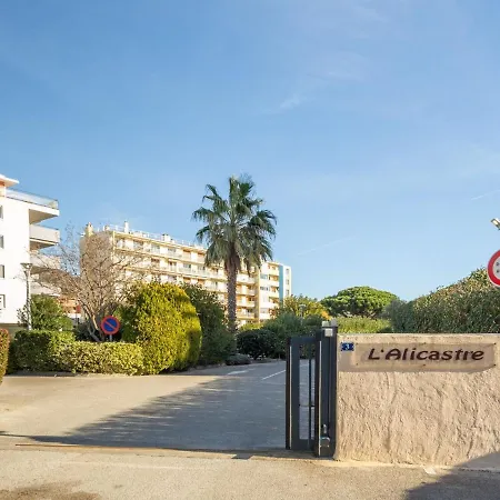 L'alicastre-5 By Interhome * Le Lavandou
