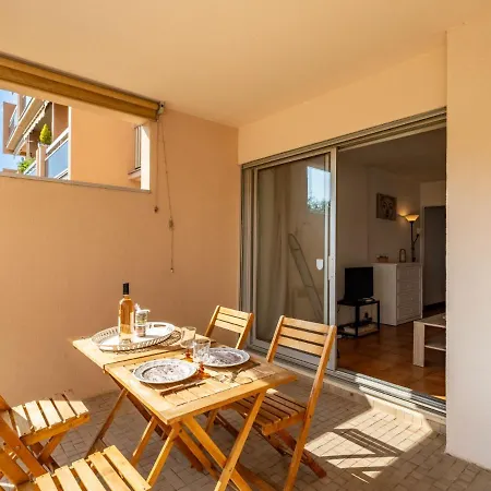 Daire L'alicastre-5 By Interhome
